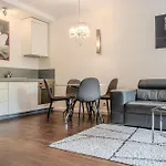 Bedroom Baltycka 11m19 Z Garazem Przy Lesie Apartment *